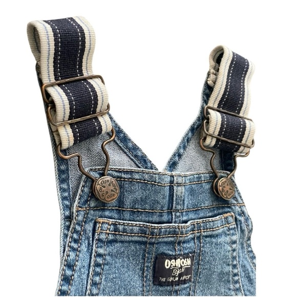 OshKosh B'gosh Blue denim Overalls Shorts Size: 2T - Picture 3 of 7